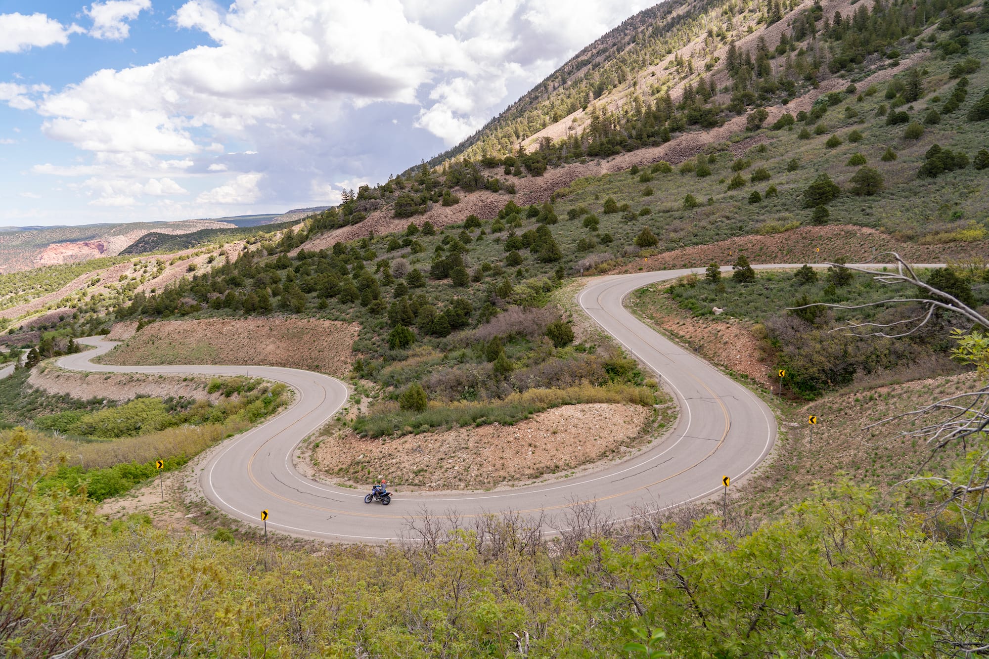 Colorado and Utah: Red Rocks & Dinosaur Tracks