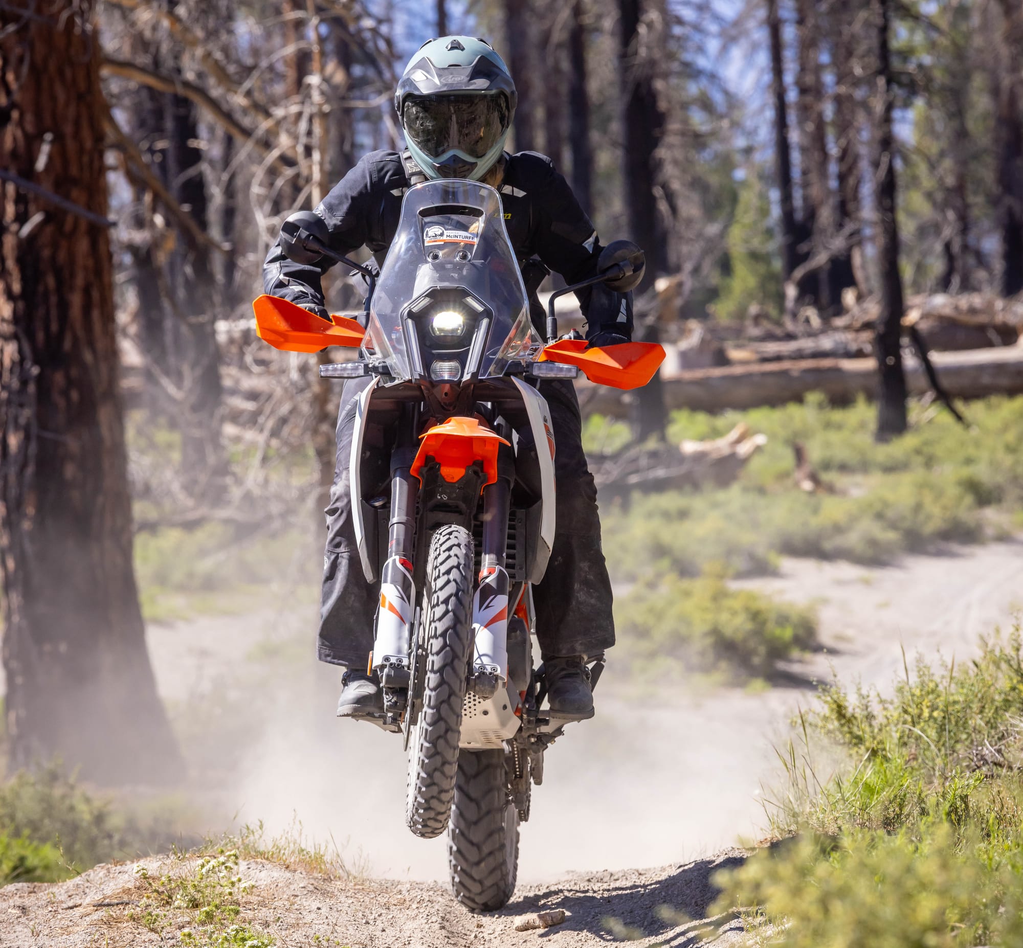 Review: 2025 KTM 390 Adventure R & Enduro R | RoadRUNNER Motorcycle Magazine