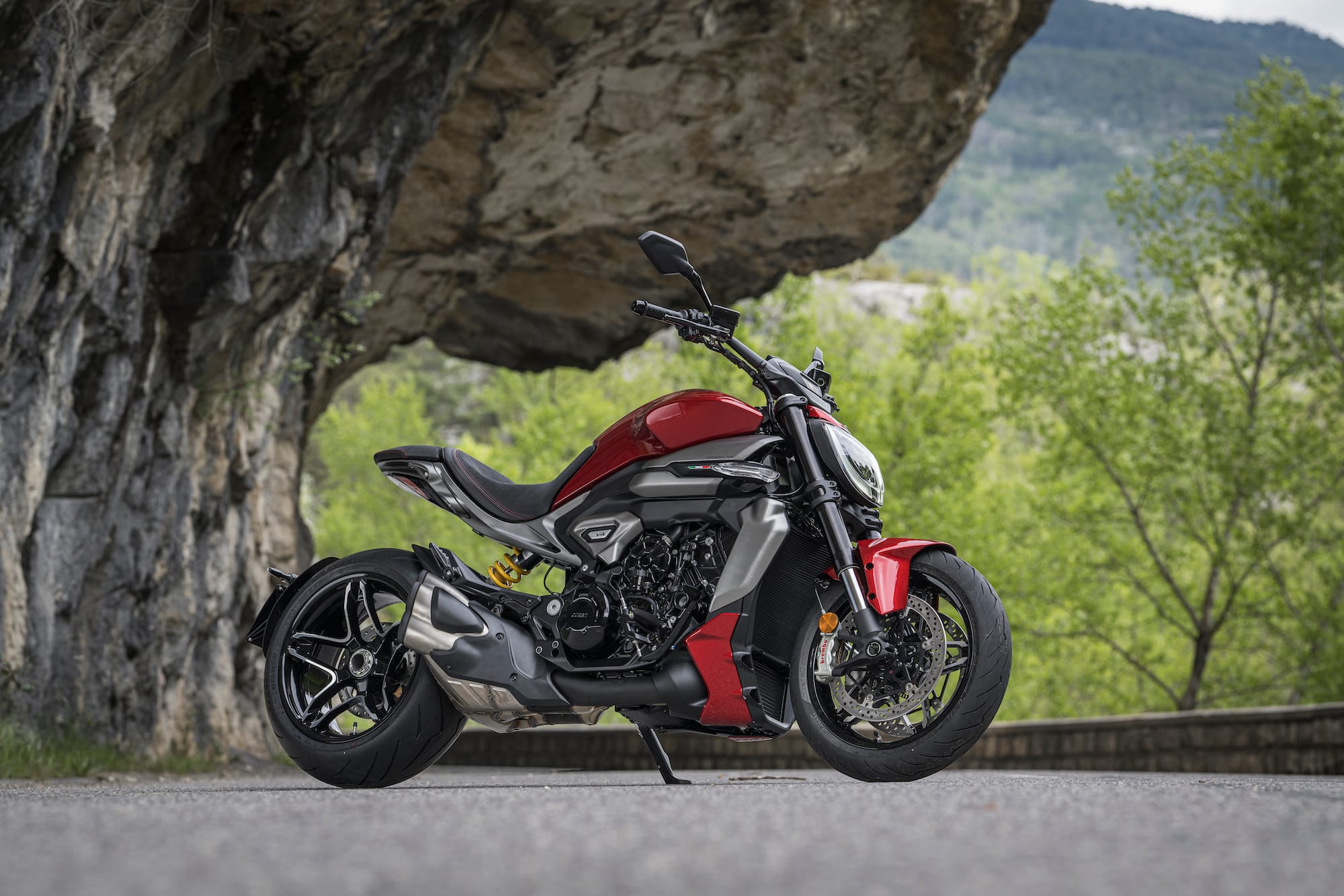 Review: 2025 Ducati XDiavel V4