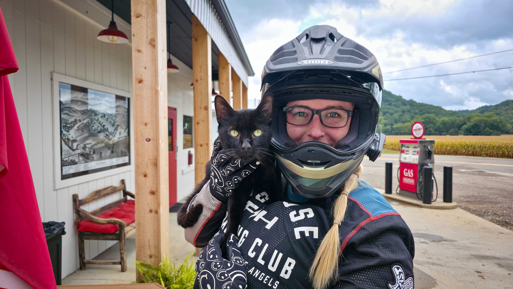 Lunch at a General Store—A Letter from Marisa