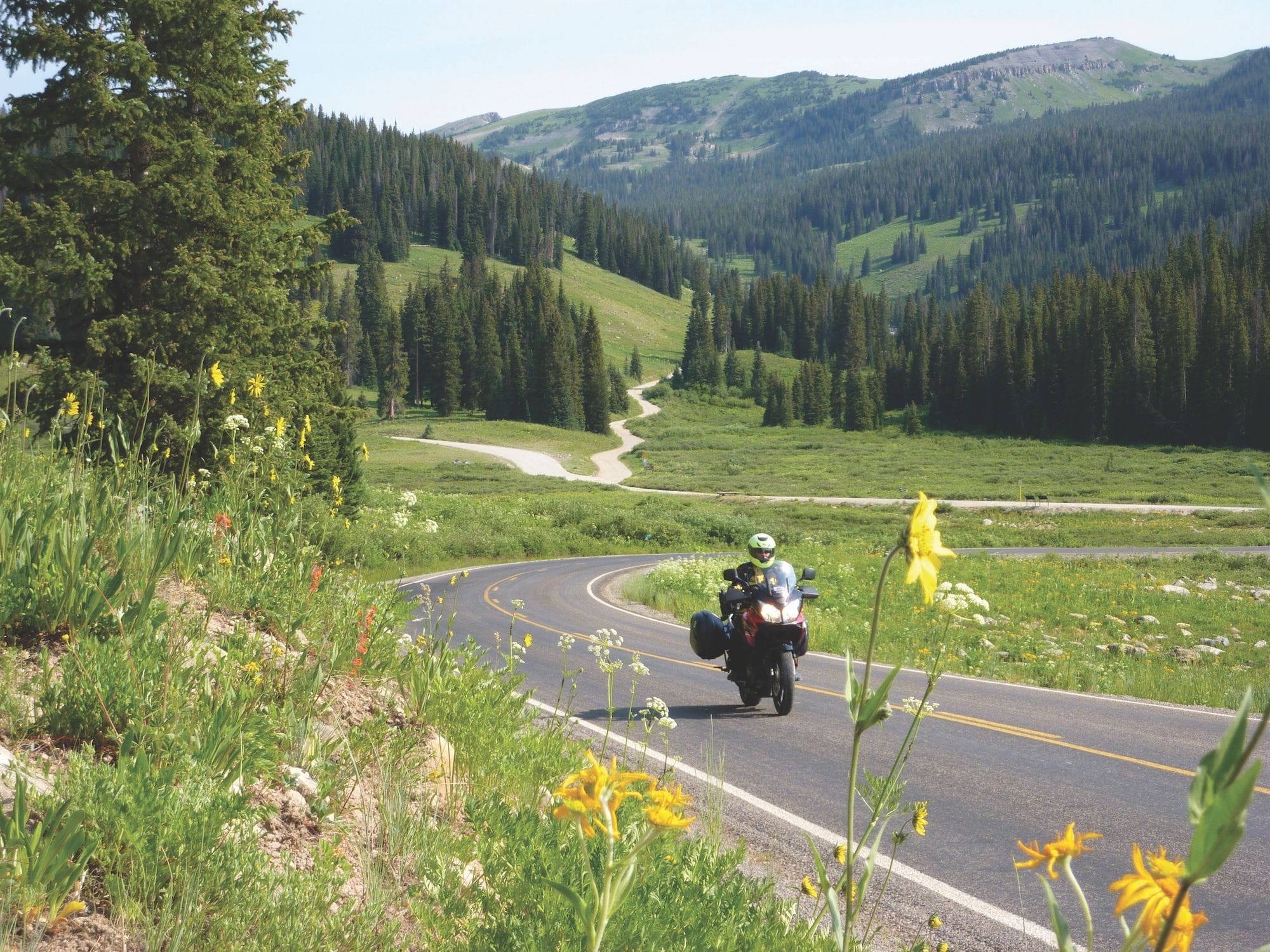 6 Best Paved Rides Near Denver, CO