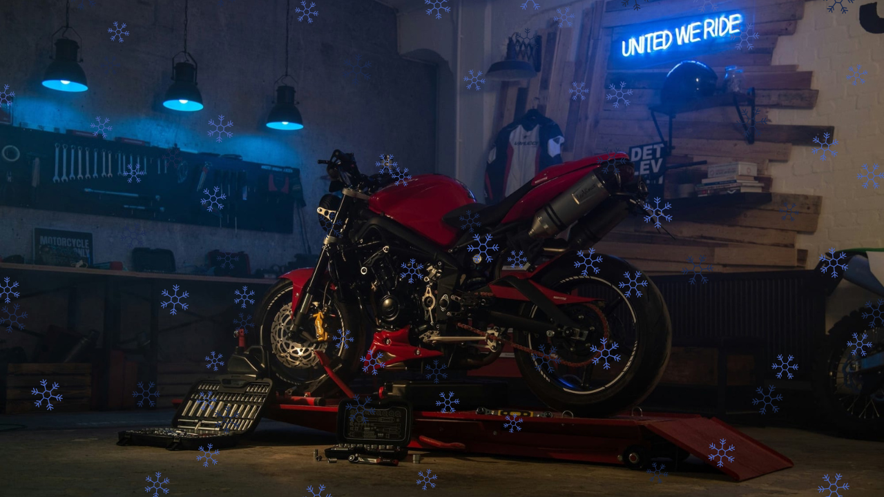 Should You Change Motorcycle Oil Before Winter Storage?