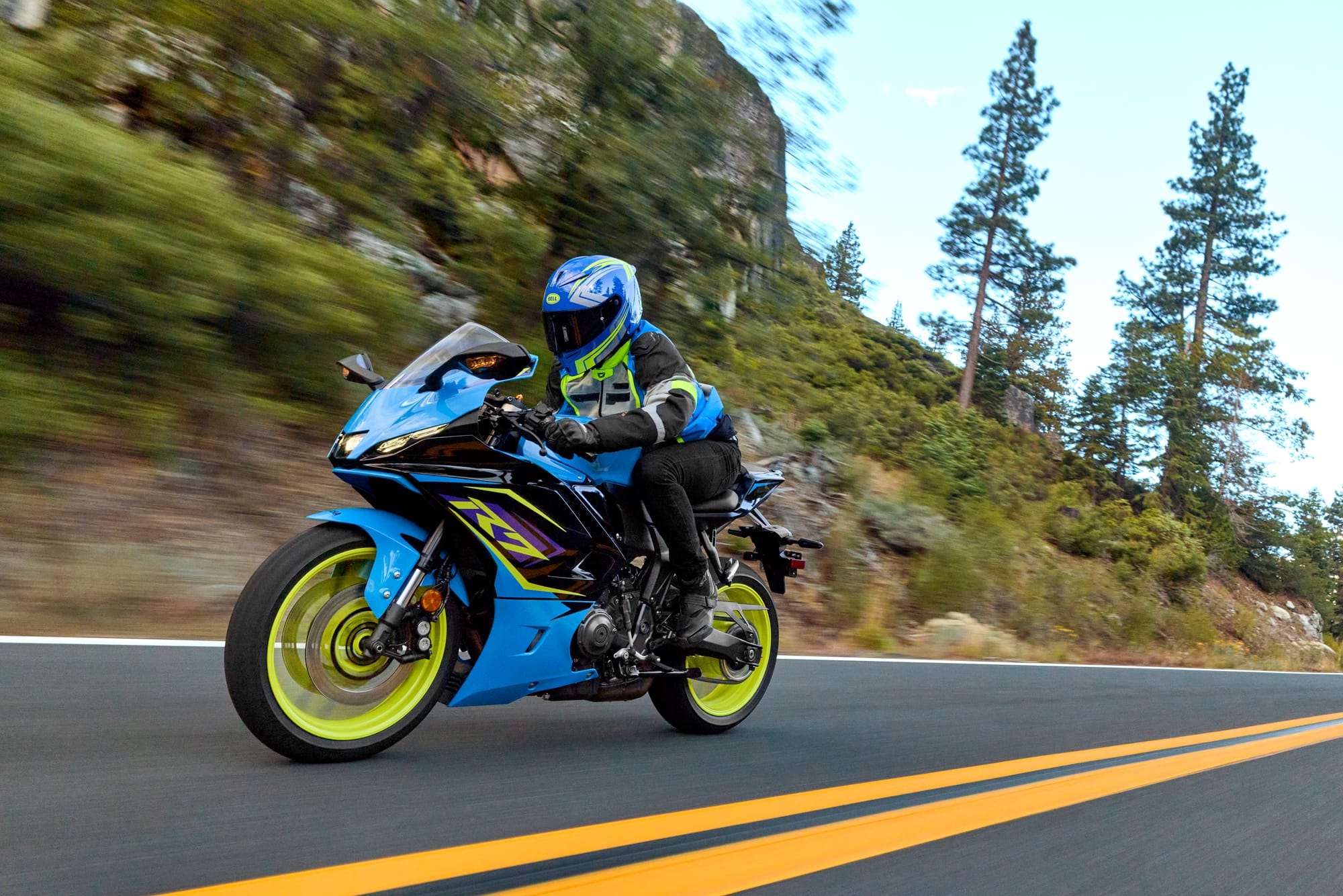 Yamaha Announces New Performance-enhanced 2026 YZF-R7