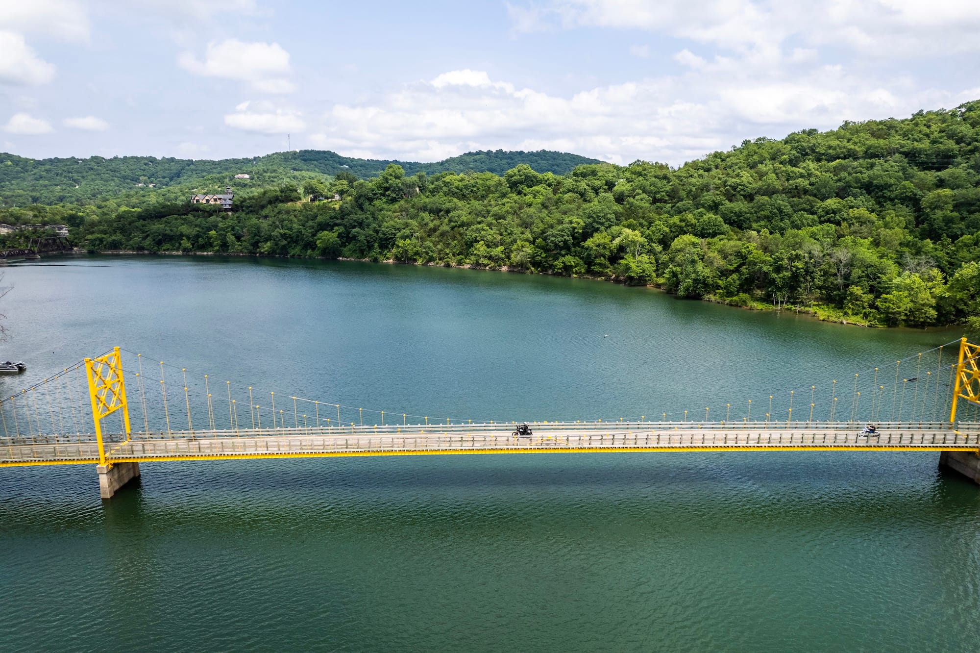 Motorcycling Guide to Arkansas