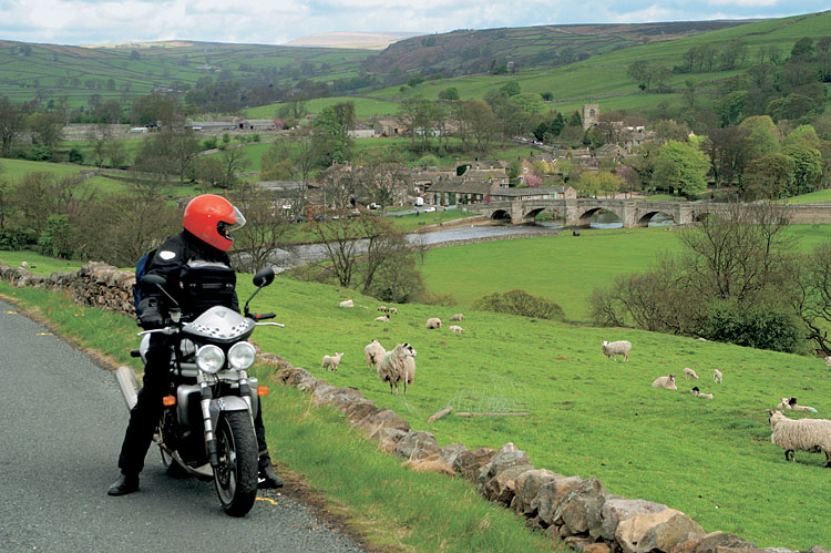 England: Dales, Peaks, and Moors