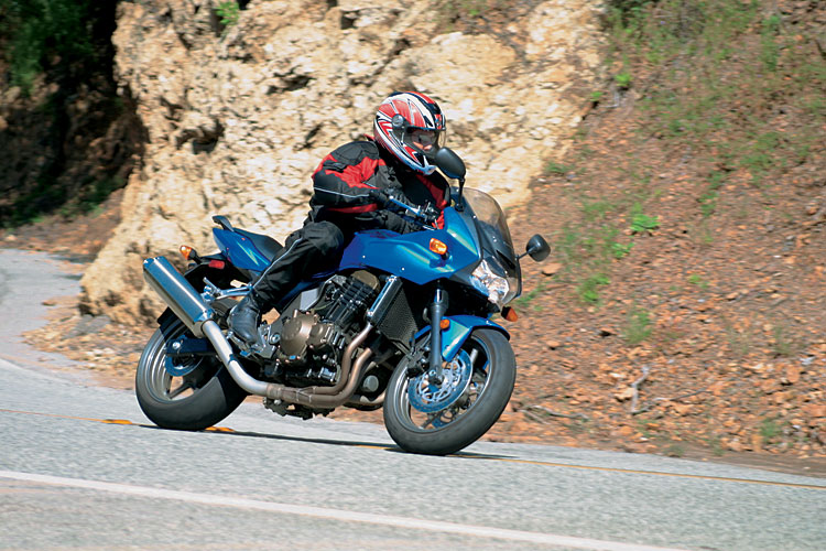 Kawasaki Z750 Review, Kawasaki Bike Reviews