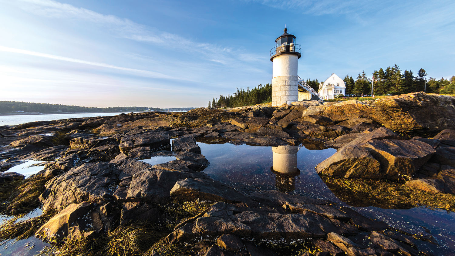 Maine: Exploring Lighthouses and Mountains