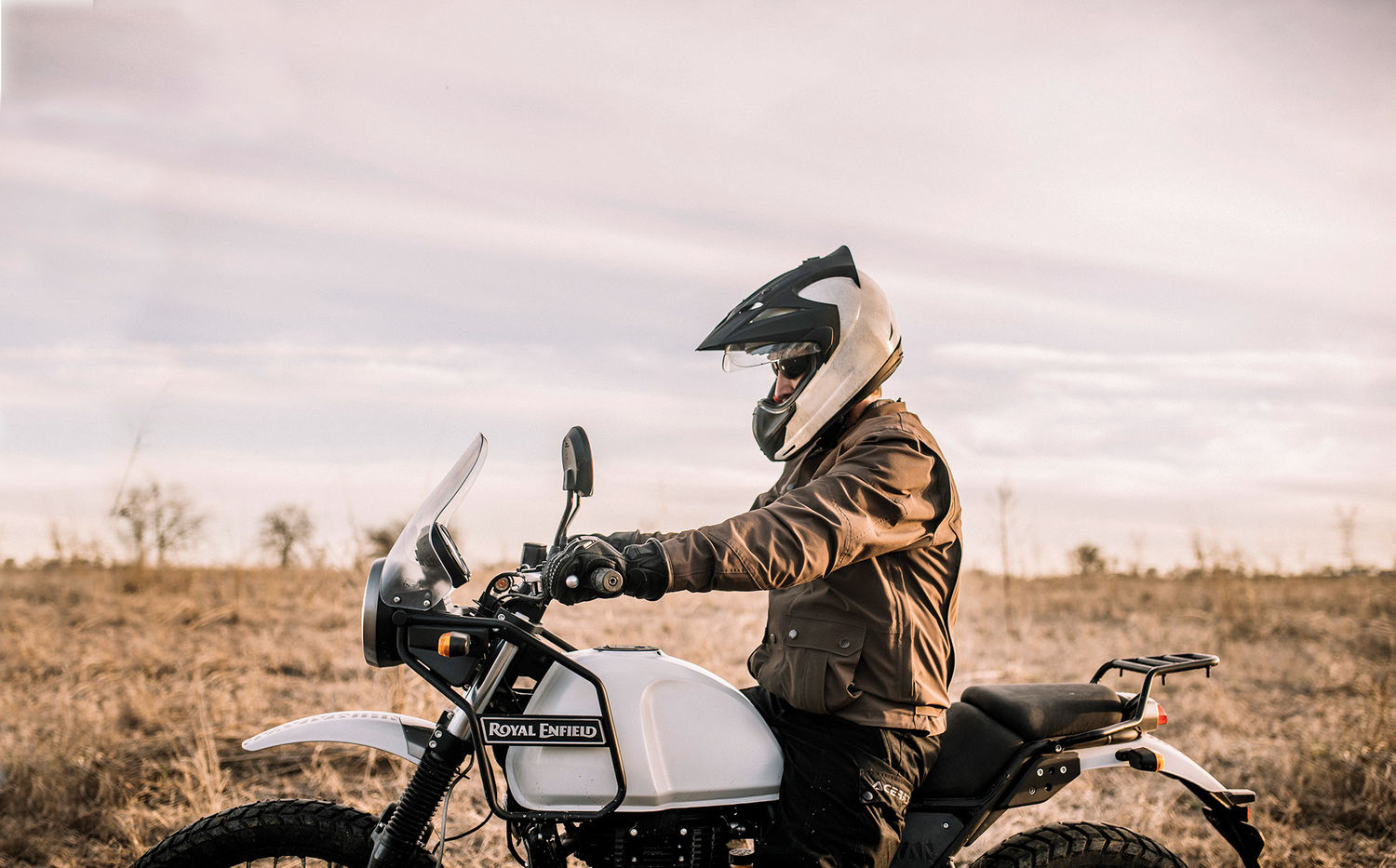 Review 2018 Royal Enfield Himalayan